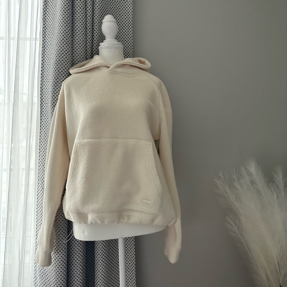 Simons Soft Sherpa Hoodie (NWT) - Ivory - Picture 2 of 7